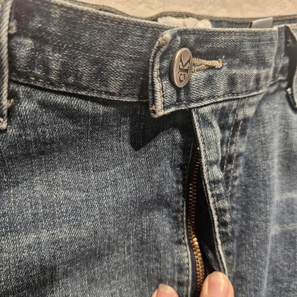Calvin Klein Skirt Faded Blue Wash Denim Women's Size 14